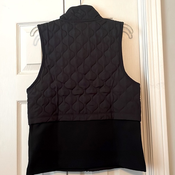 Nike Running Vest - Picture 4 of 6